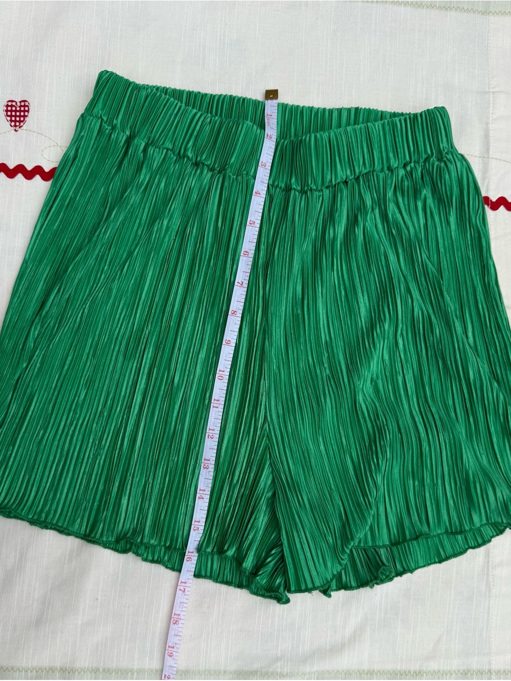 Women’s Pleated Elastic Waist Shorts - Green with free pleated tonic top S